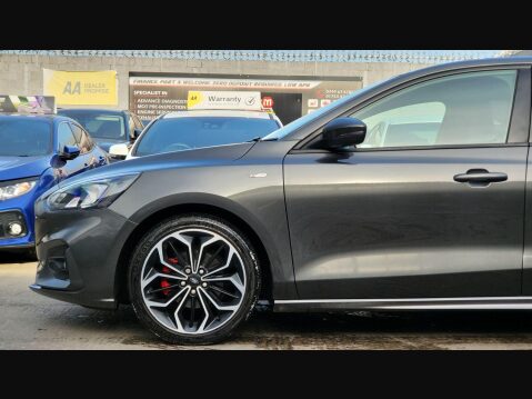 Ford Focus ST-LINE X 38