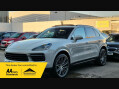 Porsche Cayenne V6 1