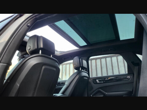 Porsche Cayenne V6 24