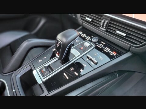 Porsche Cayenne V6 20