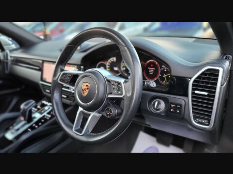 Porsche Cayenne V6 34