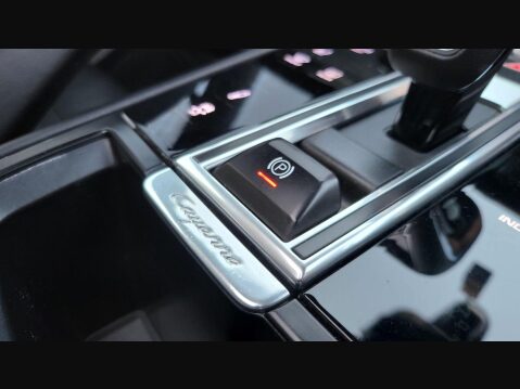 Porsche Cayenne V6 41