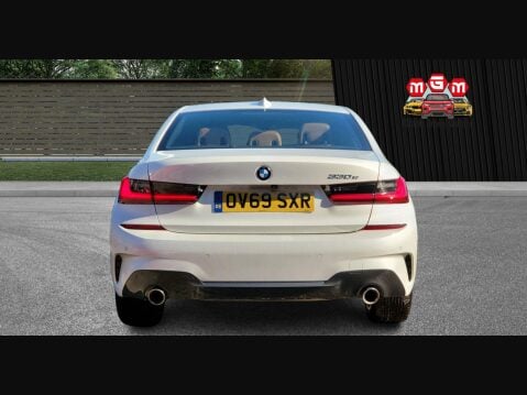 BMW 3 Series 330E M SPORT PHEV 9