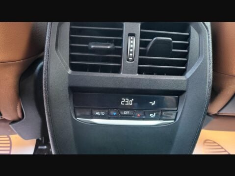 BMW 3 Series 330E M SPORT PHEV 33