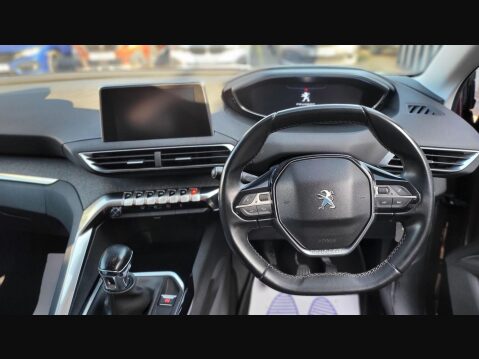 Peugeot 3008 BLUEHDI S/S ALLURE 32