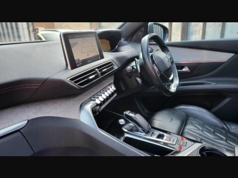 Peugeot 3008 BLUEHDI S/S GT 12