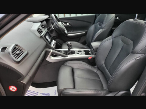 Renault Kadjar GT LINE TCE 37