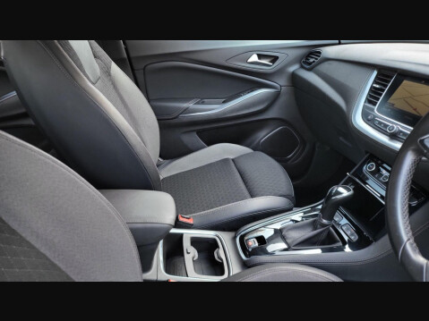 Vauxhall Grandland X SPORT NAV S/S 31