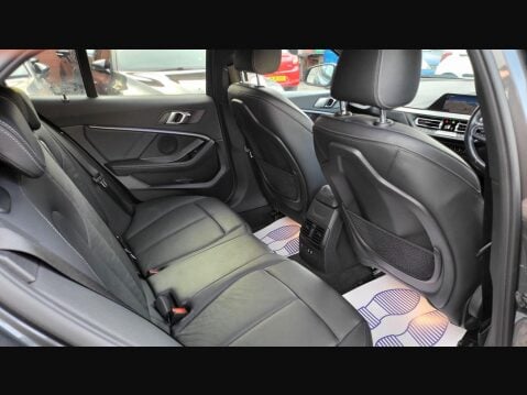 BMW 1 Series 118I M SPORT 23