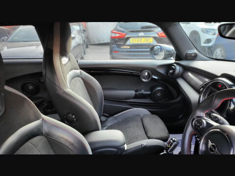 Mini Hatch COOPER S SPORT 17