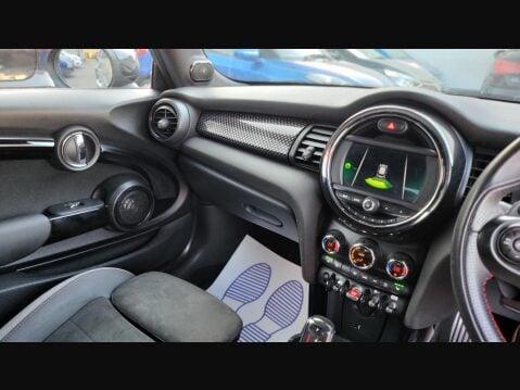 Mini Hatch COOPER S SPORT 15