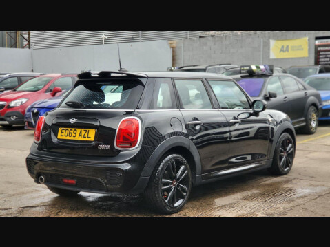 Mini Hatch COOPER SPORT 11