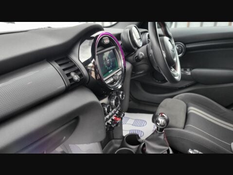 Mini Hatch COOPER SPORT 12