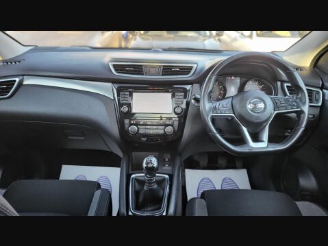Nissan Qashqai N-CONNECTA DIG-T 12