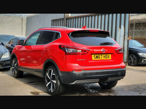 Nissan Qashqai TEKNA DIG-T 5
