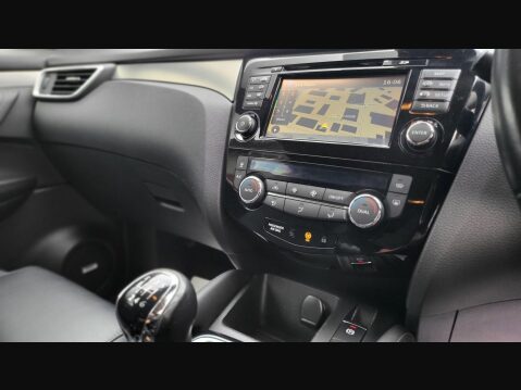 Nissan Qashqai TEKNA DIG-T 26