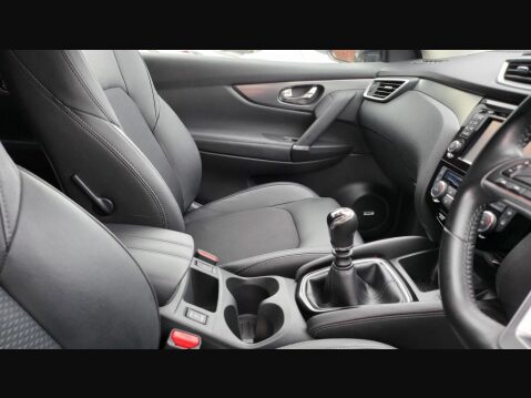 Nissan Qashqai TEKNA DIG-T 14