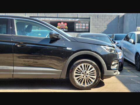 Vauxhall Grandland X SPORT NAV S/S 10