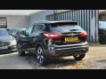 Nissan Qashqai N-CONNECTA DIG-T 6