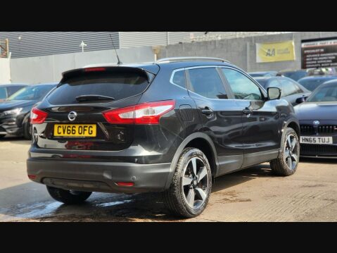 Nissan Qashqai N-CONNECTA DIG-T 11