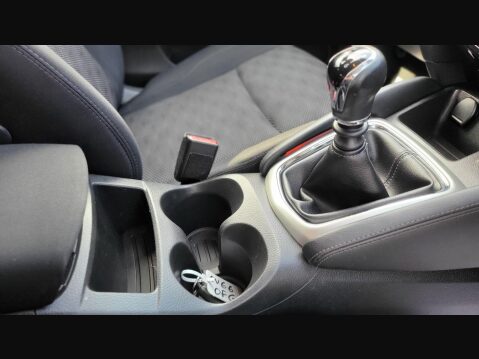 Nissan Qashqai N-CONNECTA DIG-T 18