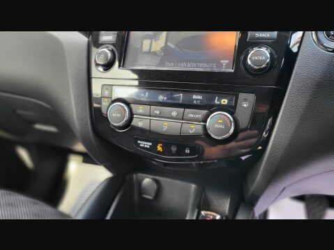 Nissan Qashqai N-CONNECTA DIG-T 26
