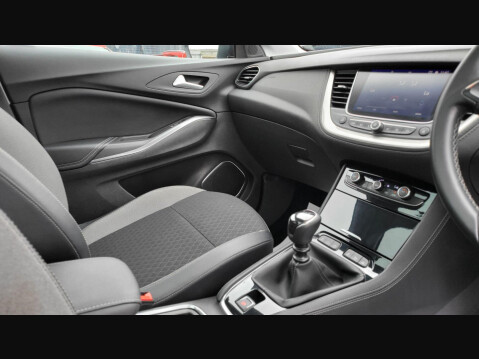 Vauxhall Grandland X SPORT NAV S/S 14