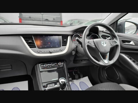 Vauxhall Grandland X SPORT NAV S/S 13