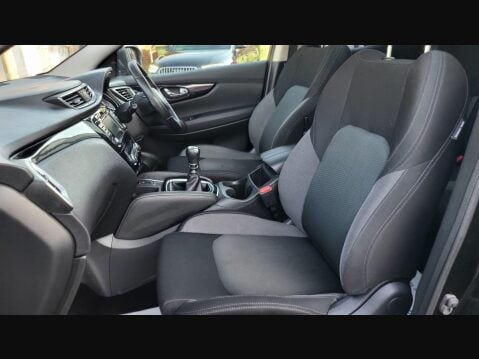 Nissan Qashqai DIG-T N-CONNECTA 30