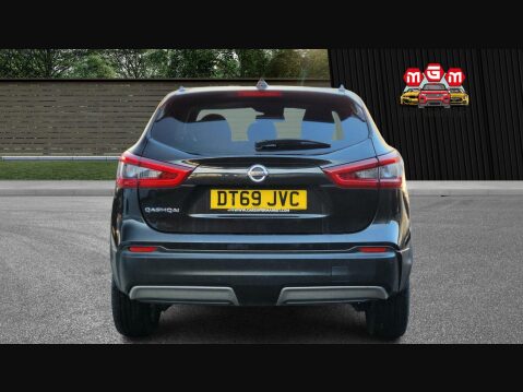 Nissan Qashqai DIG-T N-CONNECTA 9