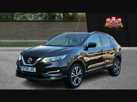 Nissan Qashqai DIG-T N-CONNECTA 6