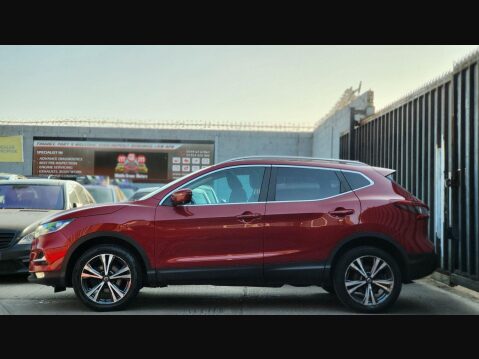 Nissan Qashqai N-CONNECTA DIG-T 8