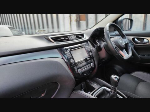 Nissan Qashqai N-CONNECTA DIG-T 12