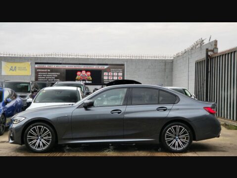 BMW 3 Series 330E M SPORT PHEV 8
