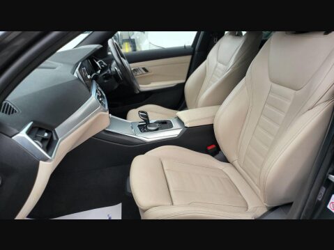 BMW 3 Series 330E M SPORT PHEV 32