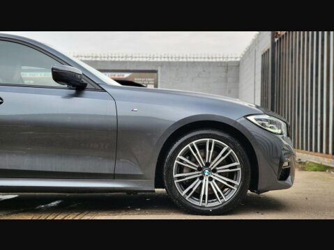 BMW 3 Series 330E M SPORT PHEV 7