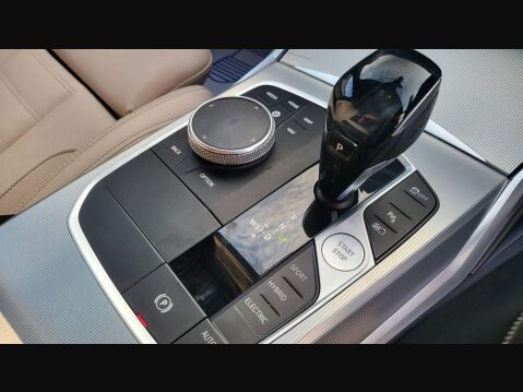 BMW 3 Series 330E M SPORT PHEV 17
