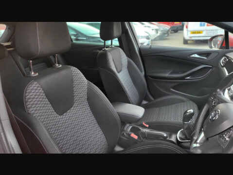 Vauxhall Astra SRI NAV S/S 18