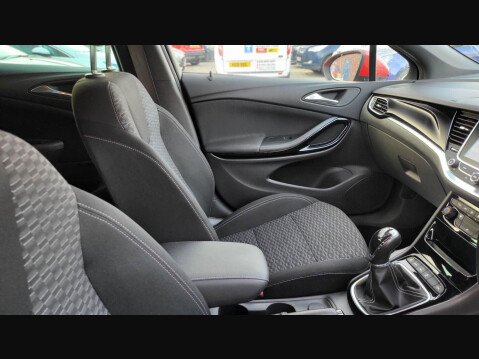 Vauxhall Astra SRI NAV S/S 19
