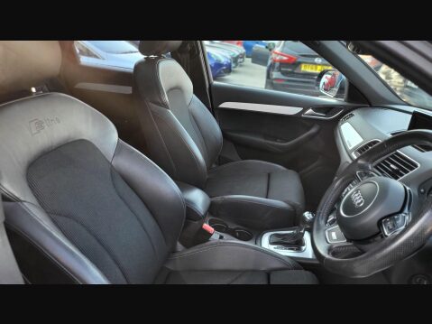 Audi Q3 TDI QUATTRO S LINE 17