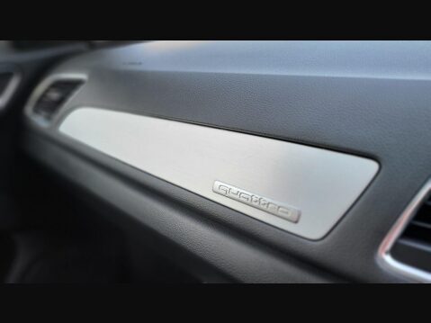 Audi Q3 TDI QUATTRO S LINE 35