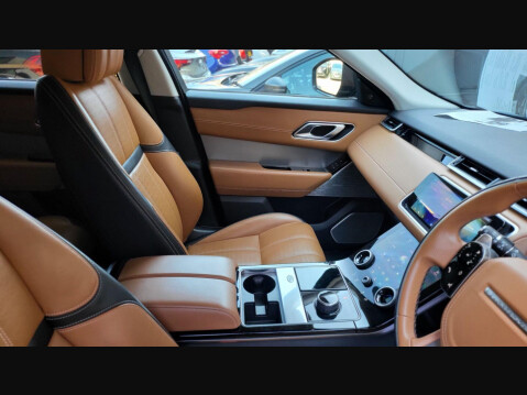Land Rover Range Rover Velar R-DYNAMIC HSE 15