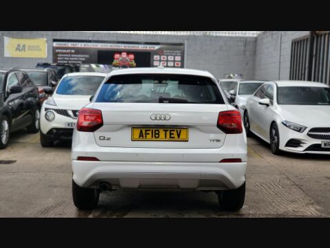 Audi Q2 TFSI SPORT 9