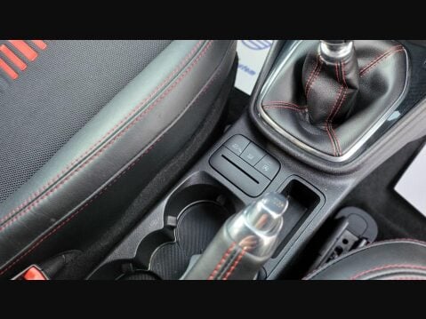 Ford Fiesta ST-LINE X 16