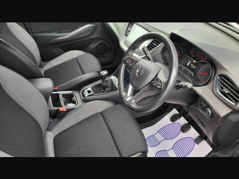 Vauxhall Grandland X GRIFFIN 16