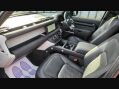 Land Rover Defender X-DYNAMIC SE 40