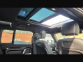 Land Rover Defender X-DYNAMIC SE 2
