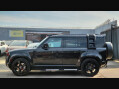 Land Rover Defender X-DYNAMIC SE 7
