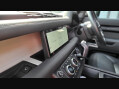 Land Rover Defender X-DYNAMIC SE 13