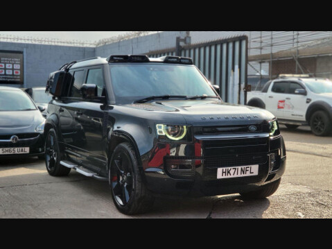 Land Rover Defender X-DYNAMIC SE 14